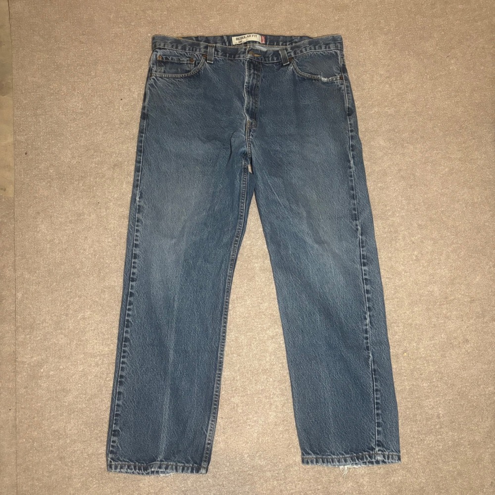 Levis 505 Regular Fit Jeans Mens 40x30 Medium Wash Blue Straight Leg Denim